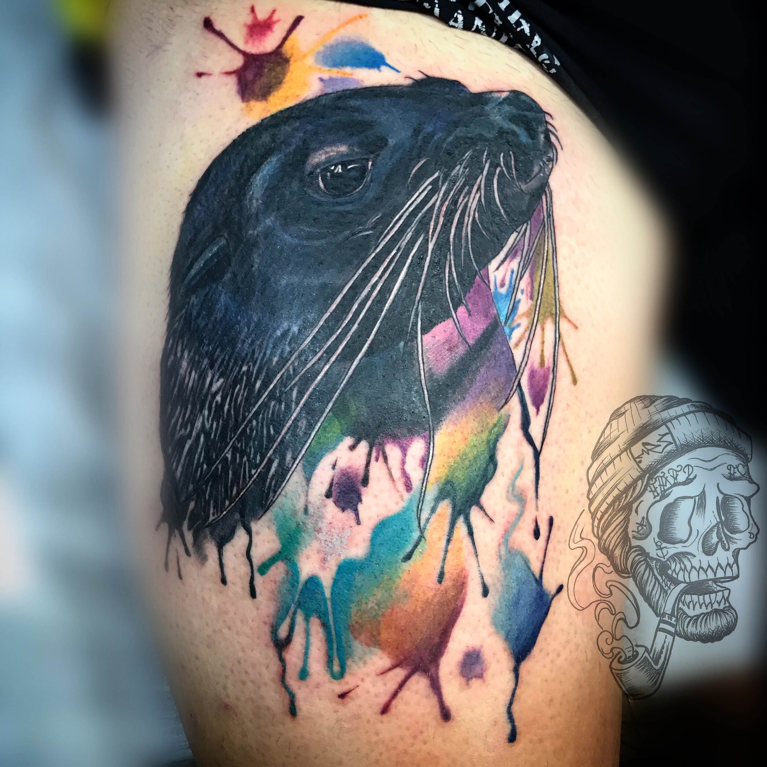 Tattoo Alicante - foca pintura gotas oleo